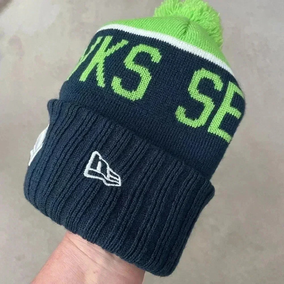 NFL Seattle Seahawks Pom Beanie - Picture 3 of 8